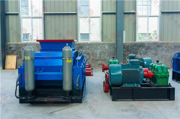 ������Lʯ��ɳ�C(j��)�דp���ĸ��Q